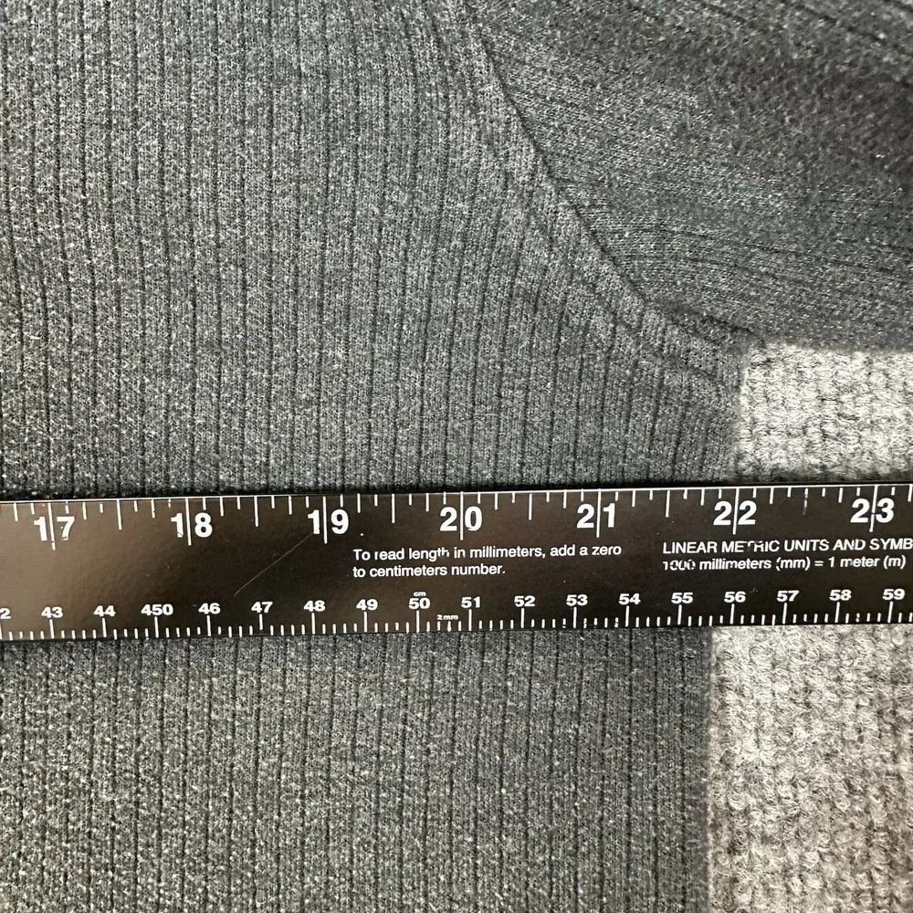Aeropostale Sweatshirt Mens Medium Gray Crewneck Long Sleeve‎ Pullover Logo